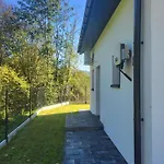 Caloroczny بيت للعطل Stroza (Myslenice)