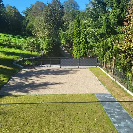 Caloroczny * Stroza (Myslenice)